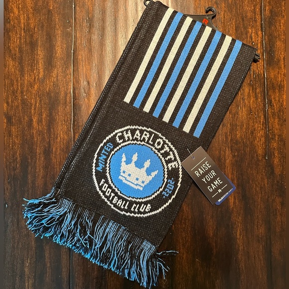 NEW! Charlotte FC Scarf Ruffneck - Picture 2 of 6